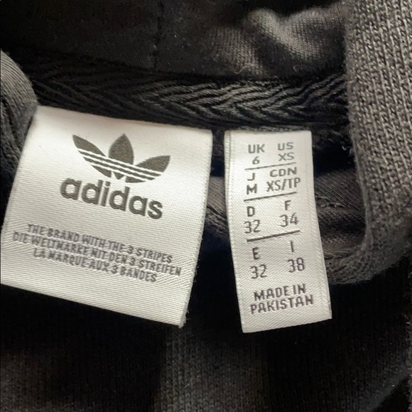 Adidas sweatshirt - Picture 2 of 3